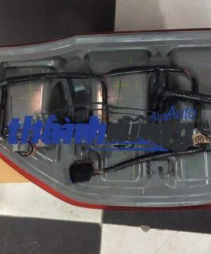 ĐÈN HẬU PHẢI FORD RANGER