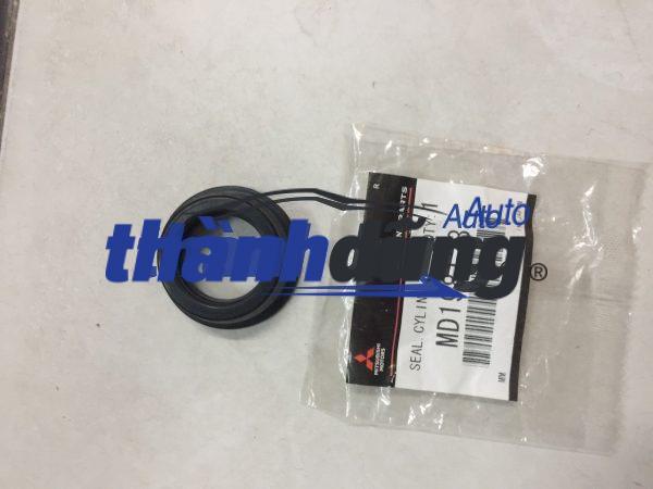 GIOĂNG BUGI MITSUBISHI PAJERO, GRANDIS