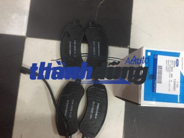 MÁ PHANH TRƯỚC FORD TRANSIT 6C112K021AD