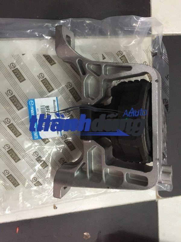 CHÂN MÁY DẦU MAZDA 3