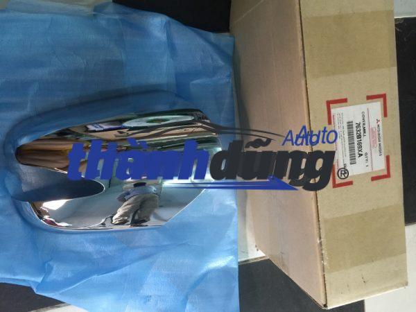 ỐP GƯƠNG CHIẾU HẬU MITSUBISHI GRANDIS