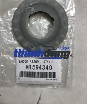 BI BÁT BÈO MITSUBISHI GRANDIS