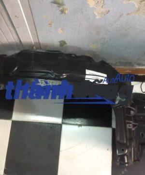 LÒNG DÈ CHẮN BÙN TOYOTA INNOVA
