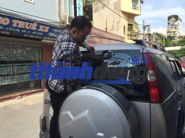 KÍNH CỐP HẬU FORD EVEREST