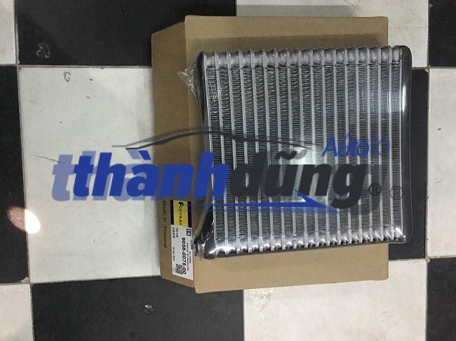 GIÀN LẠNH TRONG XE FORD FOCUS - Ảnh 3