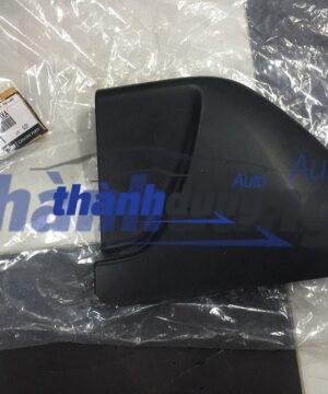 ỐP BẬC LÊN XUỐNG BÊN PHỤ MAZDA BT50