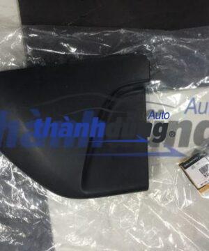 ỐP BẬC LÊN XUỐNG BÊN PHỤ MAZDA BT50