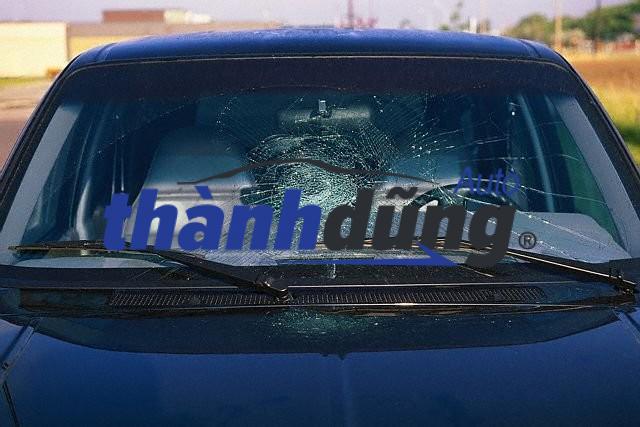 Hướng dẫn lắp đặt kính chắn gió tại nhà