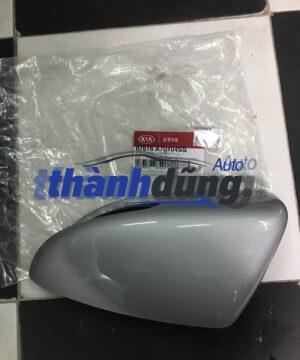 ỐP GƯƠNG CHIẾU HẬU PHẢI KIA K3