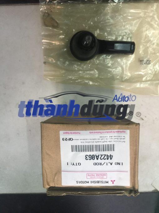 ROTUYN LÁI NGOÀI PHẢI MITSUBISHI ATTRAGE