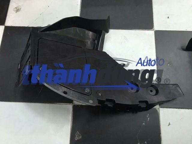 CHẮN BÙN LÒNG DÈ SAU PHẢI MAZDA CX5