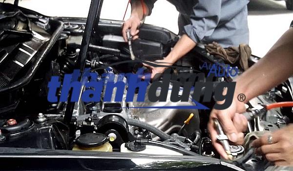 Không ít khách hàng khi đem xe đi bảo dưỡng, sửa chữa bị hãng từ chối vì sử dụng phụ tùng giả, kém chất lượng