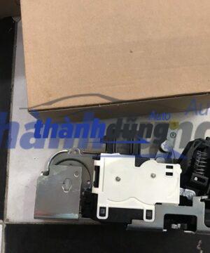 Ổ NGẬM CỬA LÙA FORD TRANSIT