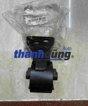 CHÂN MÁY DẦU KIA CARNIVAL