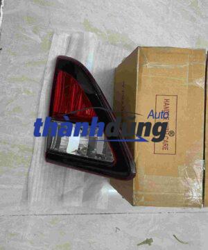 ĐÈN HẬU TRONG MAZDA BT50