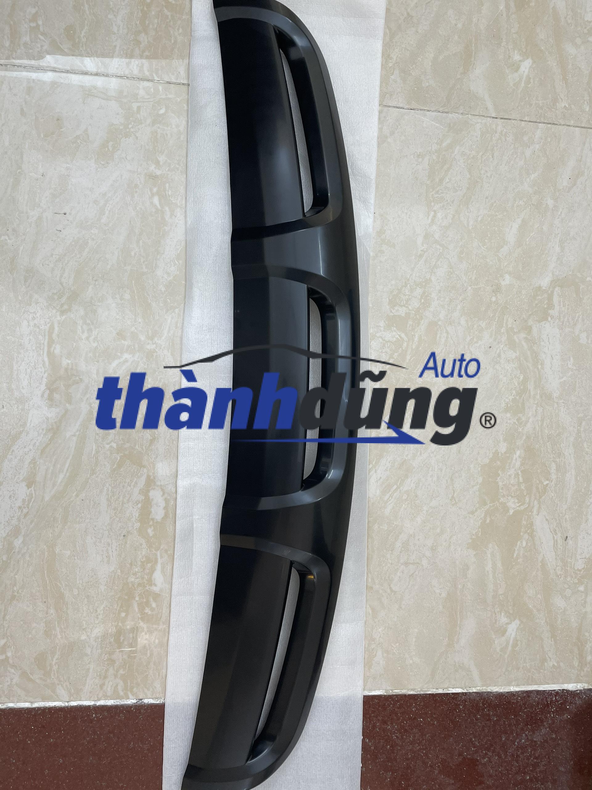 ỐP CẢN TRƯỚC MIẾNG DƯỚI HYUNDAI SANTAFE