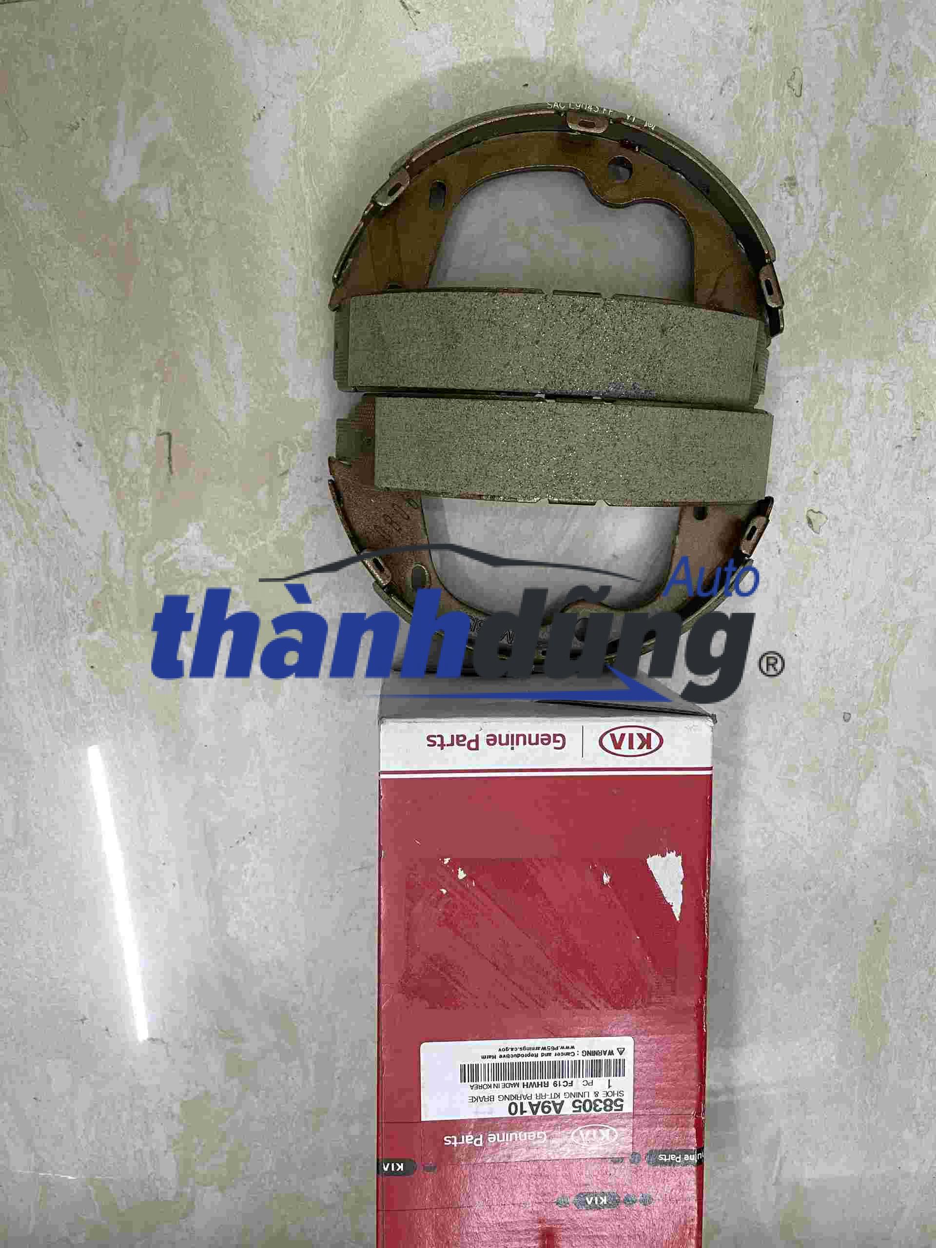 GUỐC PHANH TAY KIA CARNIVAL