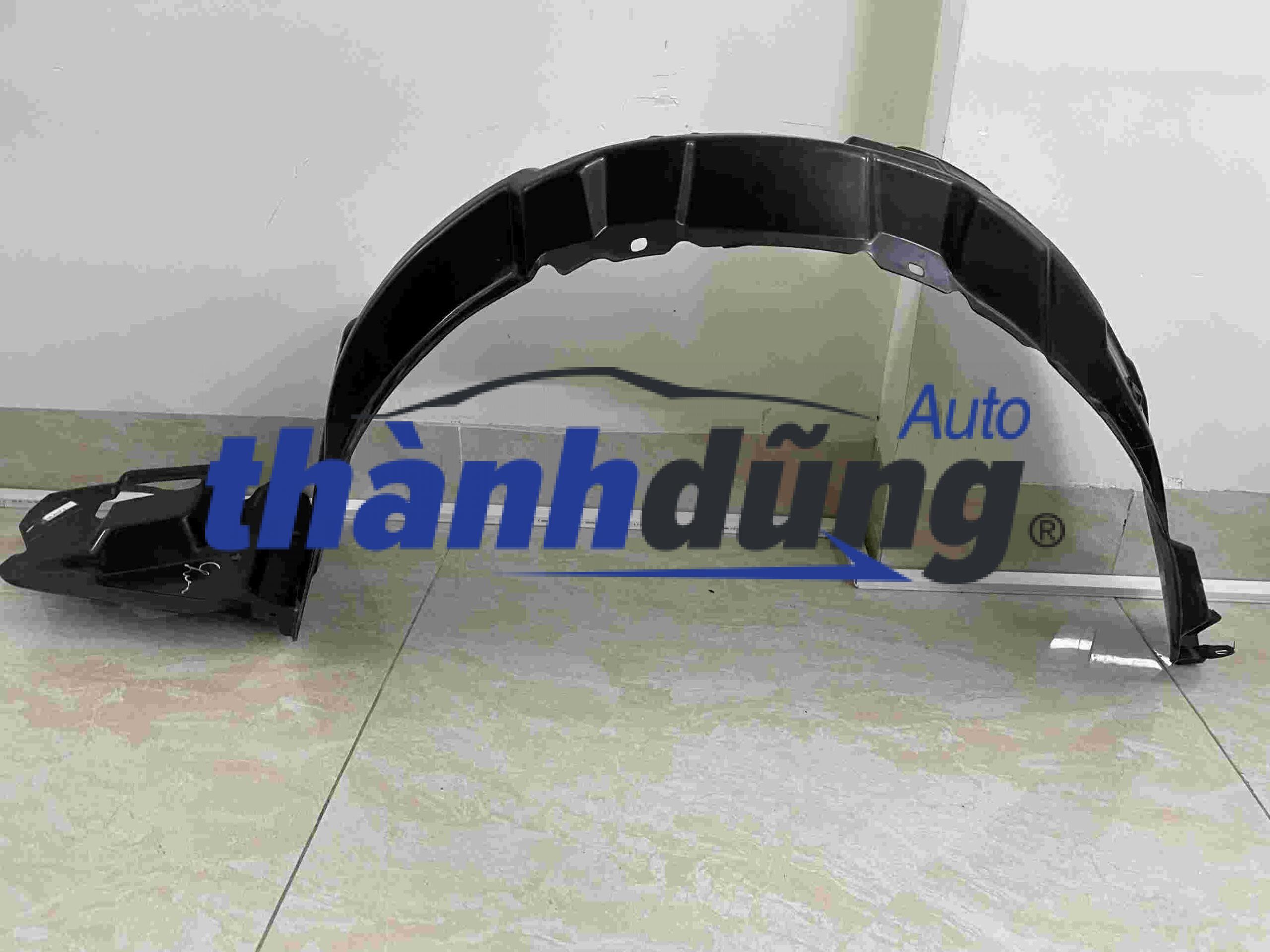 LÒNG DÈ CHẮN BÙN TOYOTA ALTIS