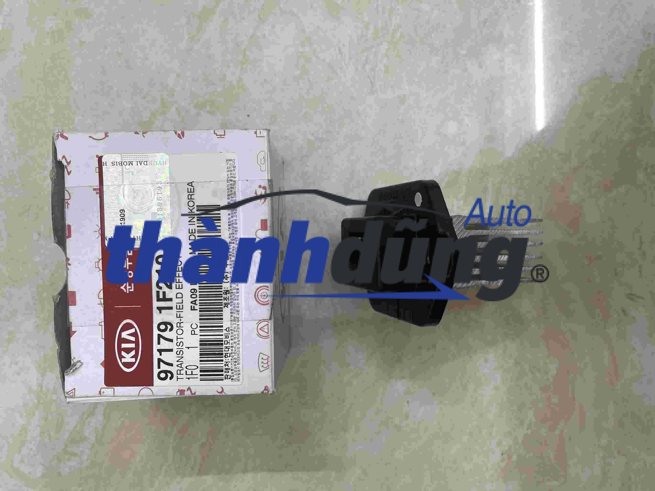 TRỞ QUẠT GIÀN LẠNH KIA RONDO