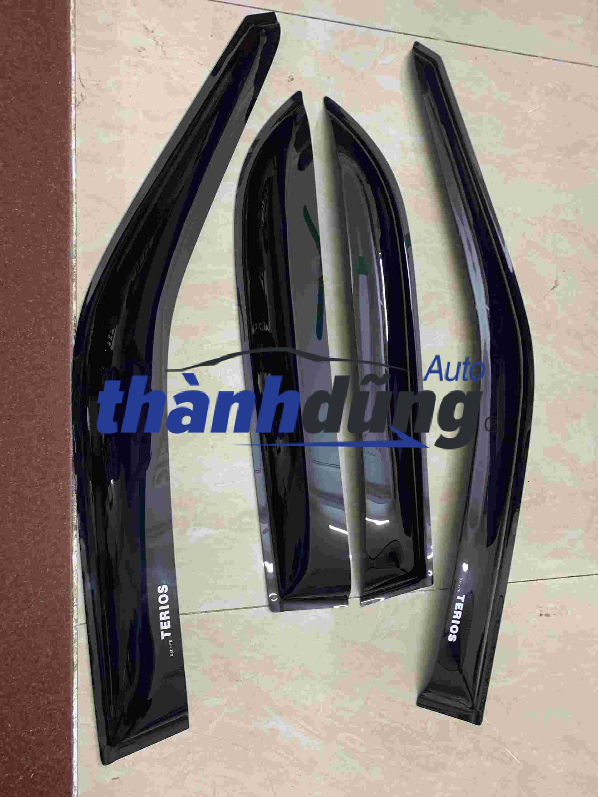 VÈ CHE MƯA DAIHATSU TERIOS 2005