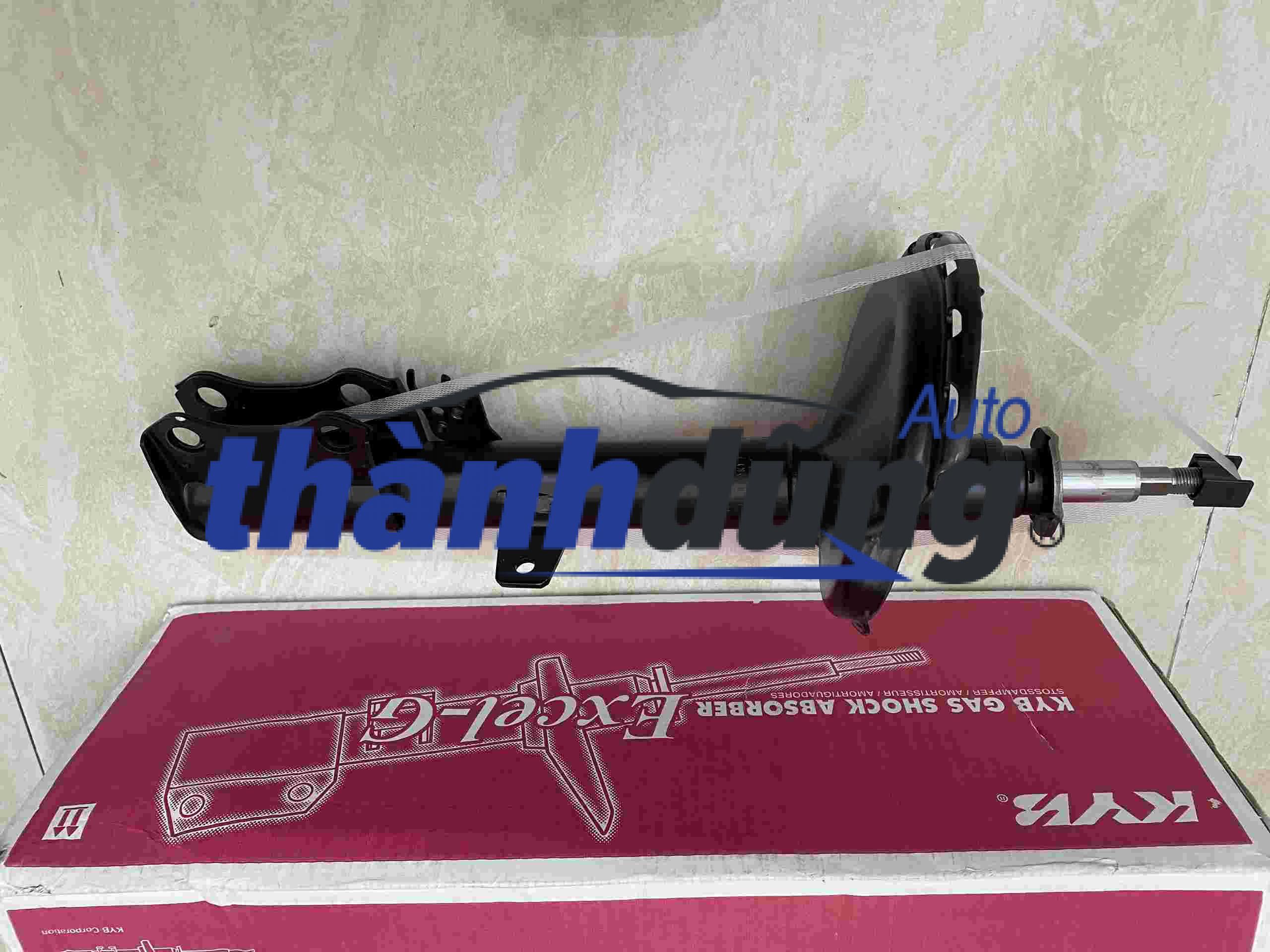 PHUỘC NHÚN SAU TOYOTA VENZA