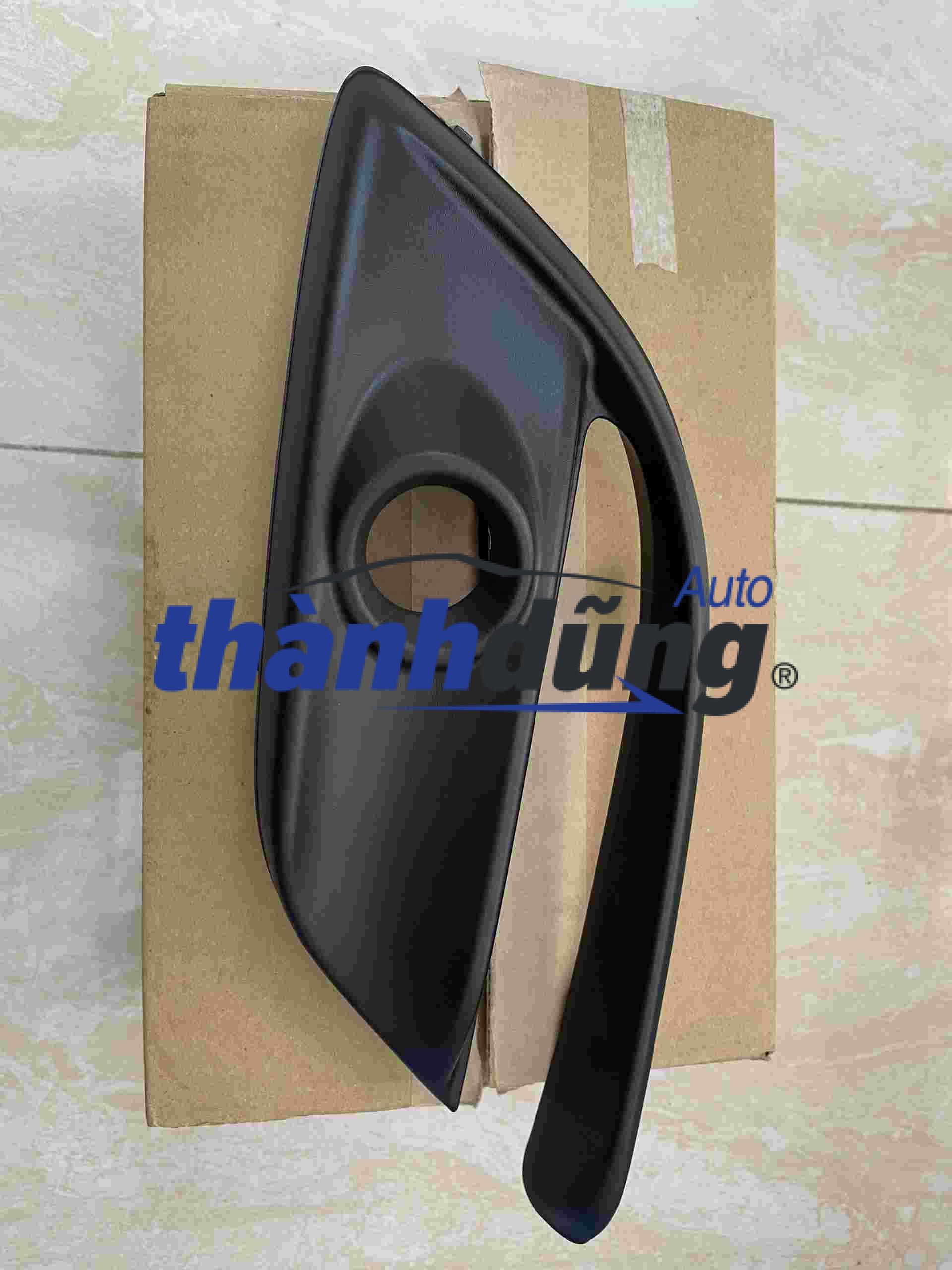 ỐP ĐÈN CẢN TRƯỚC MAZDA 3