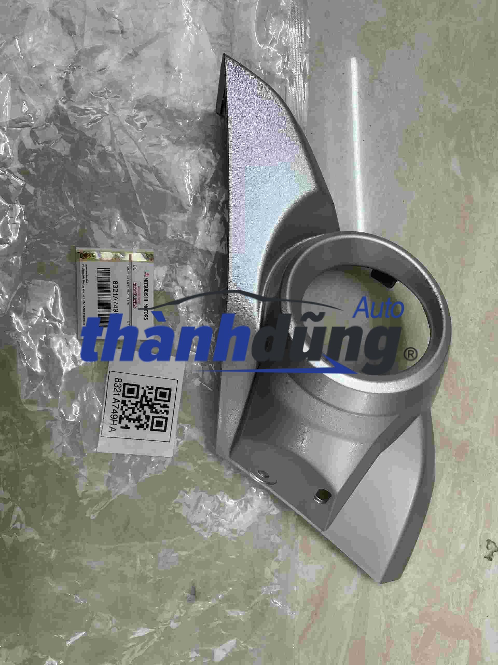 ỐP ĐÈN GẦM MẠ MITSUBISHI XPANDER