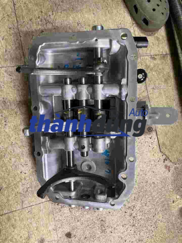 NẮP ĐI SỐ HYUNDAI COUNTY