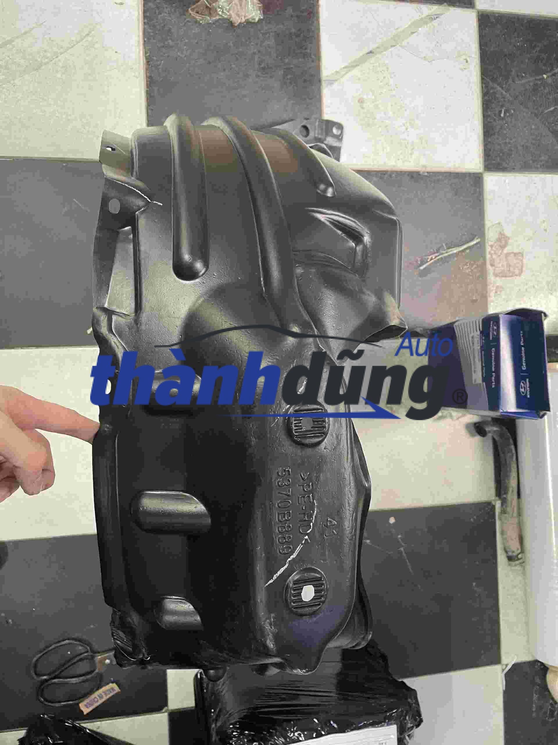 CHẮN BÙN LÒNG DÈ MITSUBISH ATTRAGE