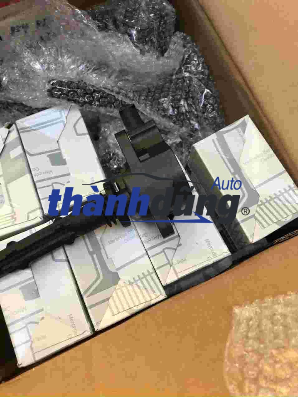 MÔ BIN MERCEDES C180, C200, C230 W203