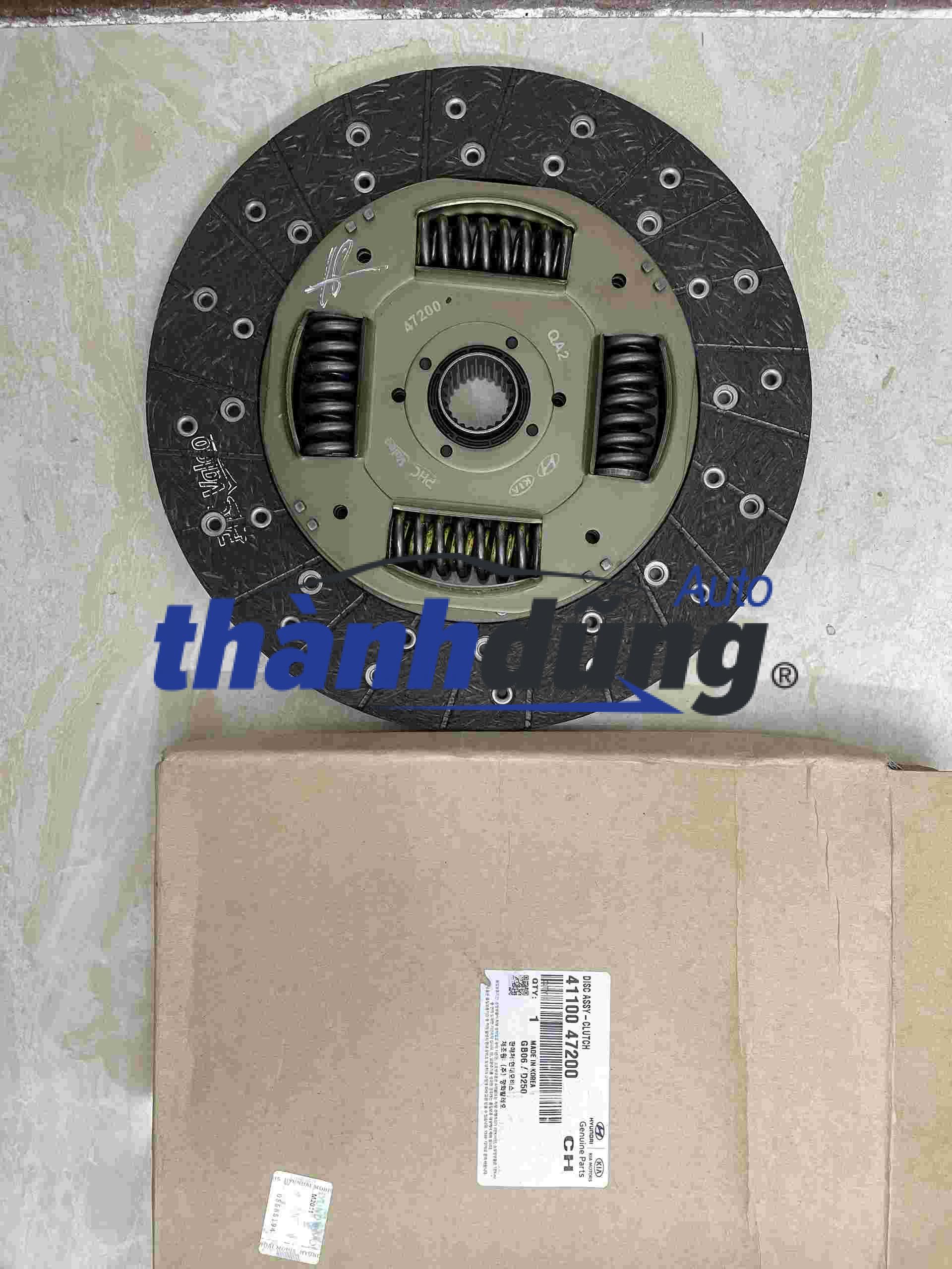 LÁ CÔN HYUNDAI STAREX