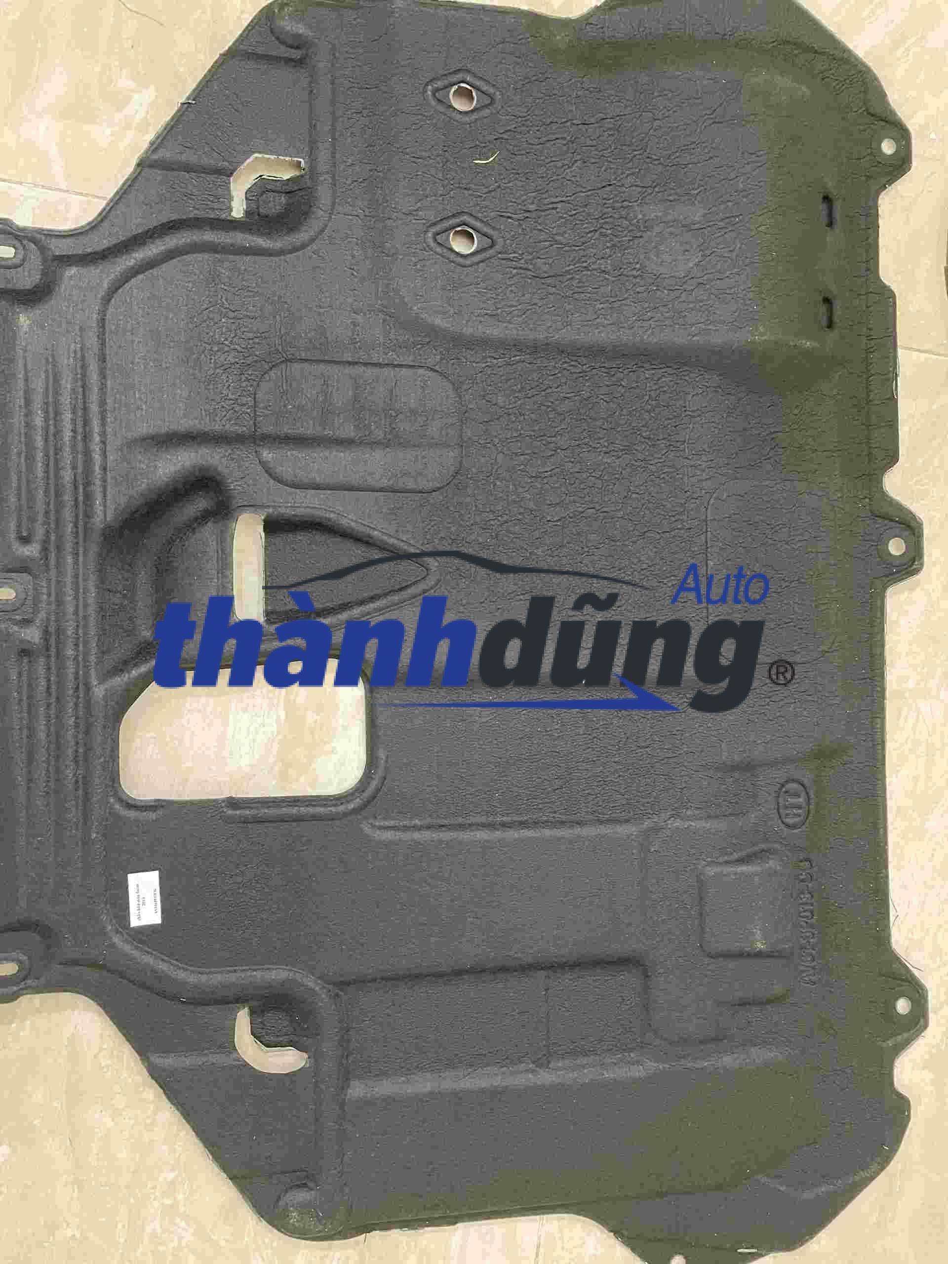 CHẮN BÙN GẦM MÁY FORD FIESTA