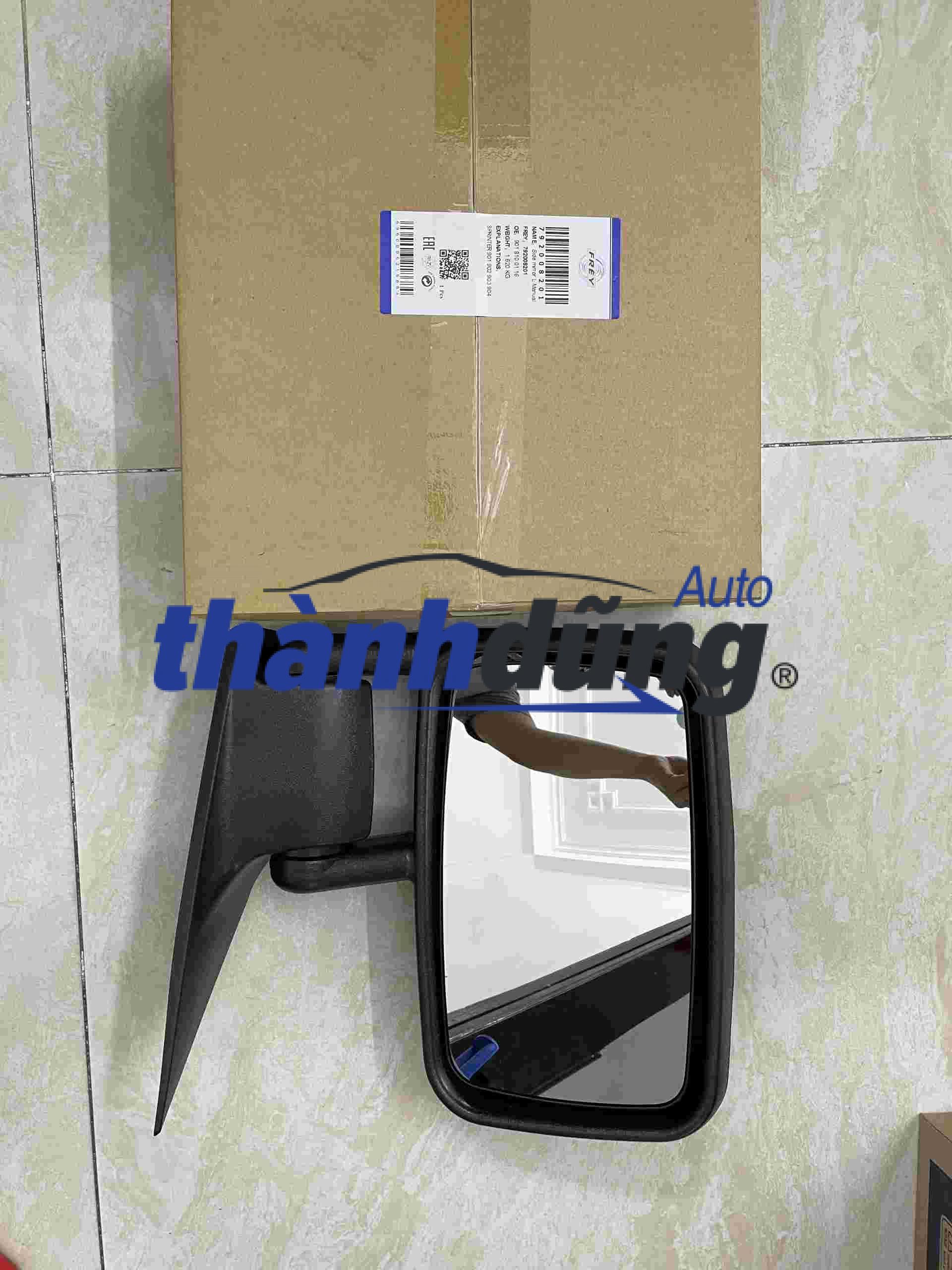 KÍNH CHIẾU HẬU MERCEDES SPRINTER