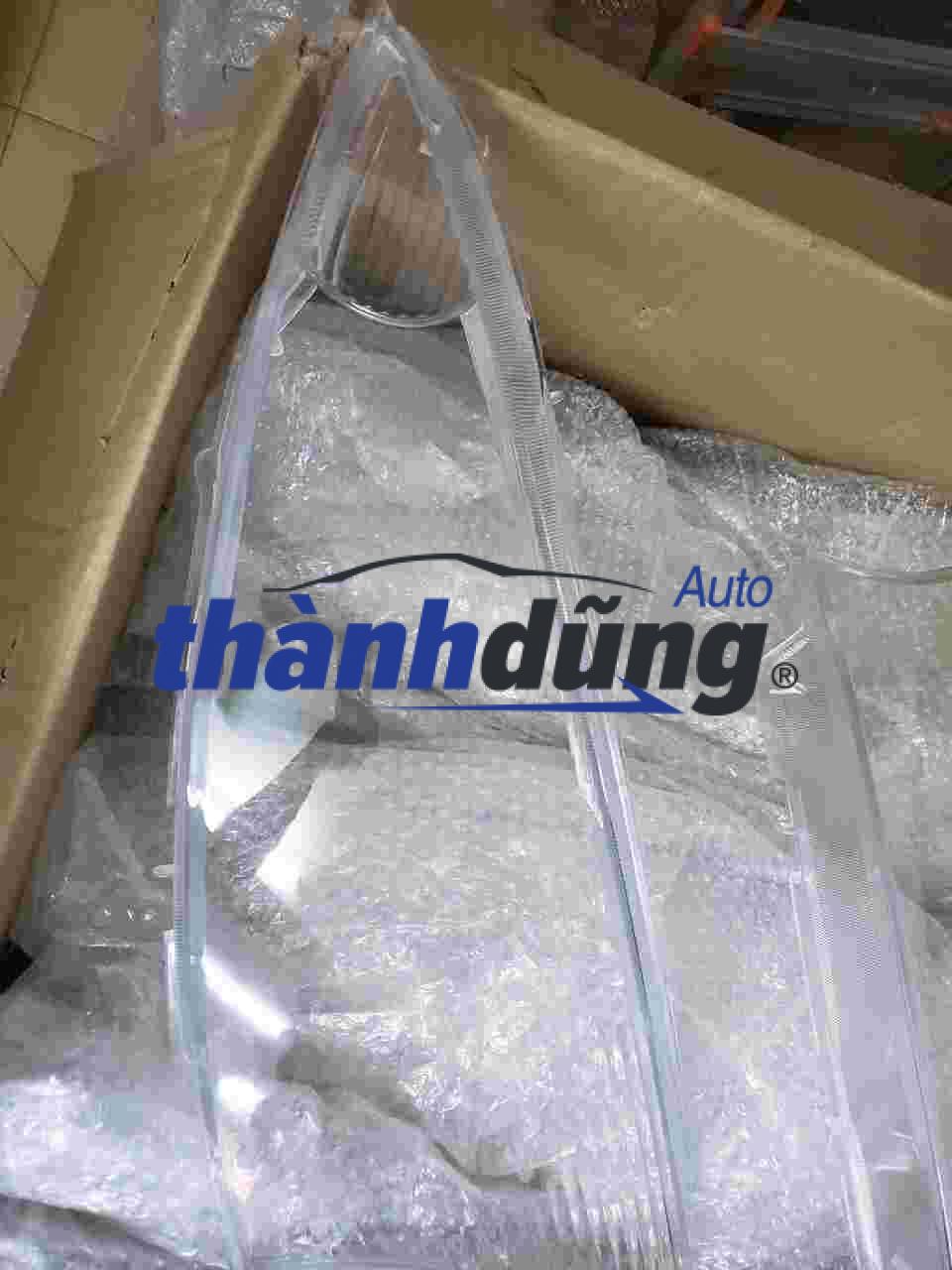 MẶT ĐÈN PHA MITSUBISHI GRANDIS