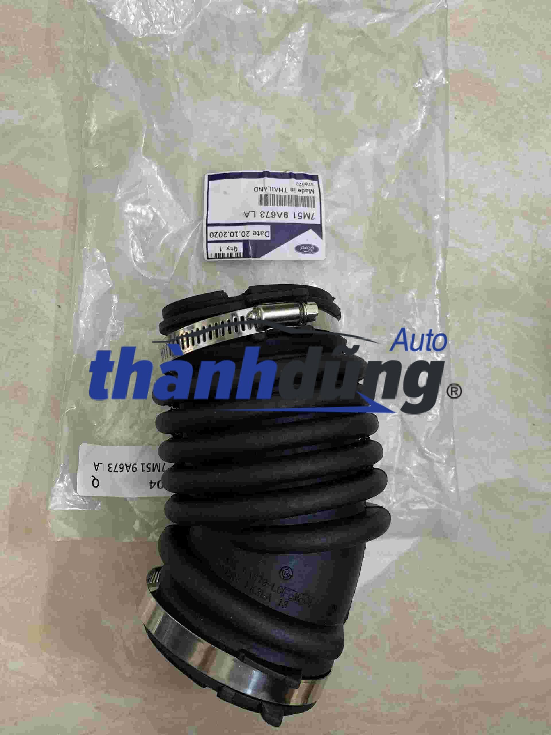 CỔ HÚT GIÓ FORD FOCUS 7M519A673LAF