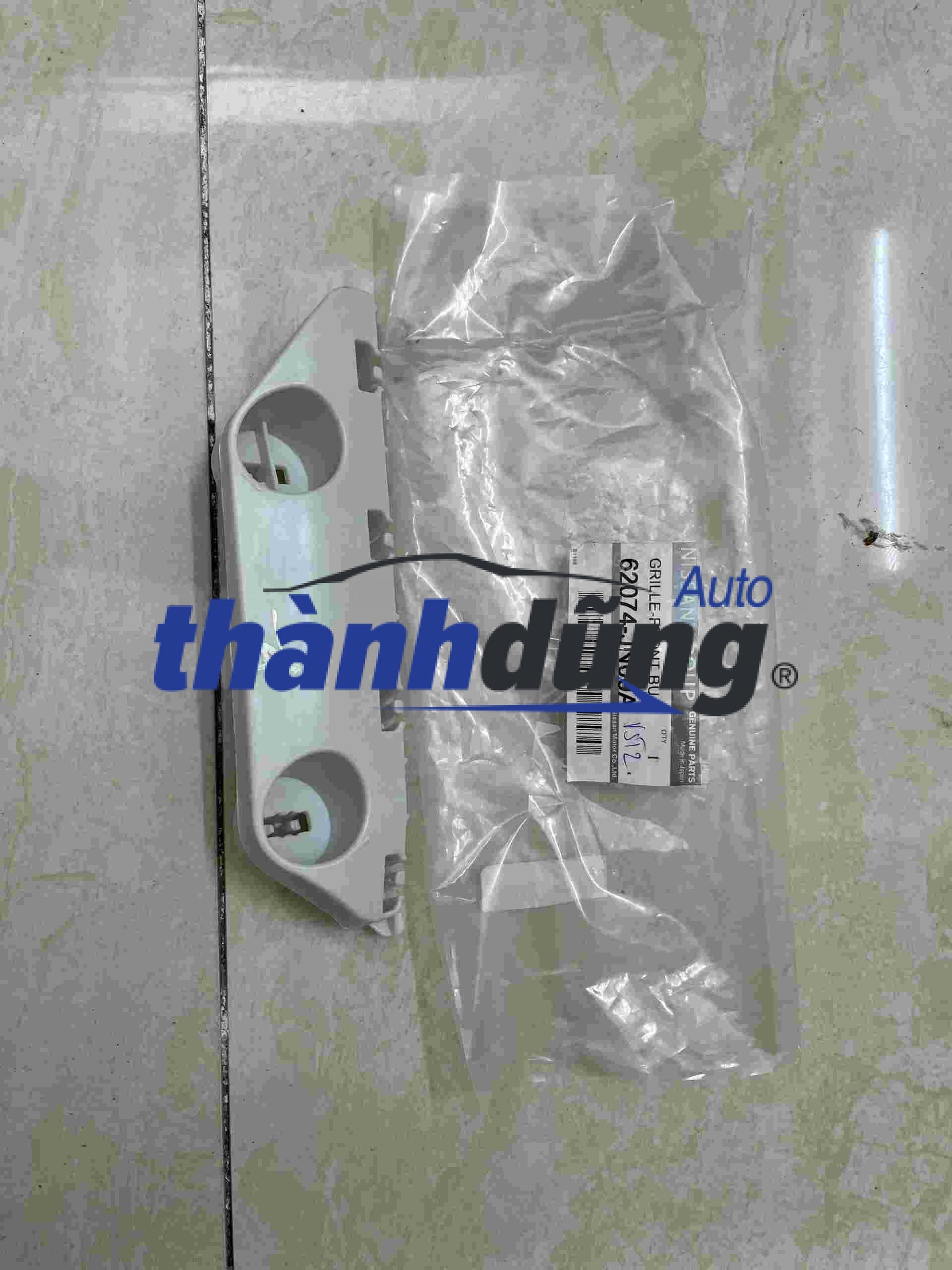 NẸP CÀI BA ĐỜ SỐC SAU NISSAN SUNNY