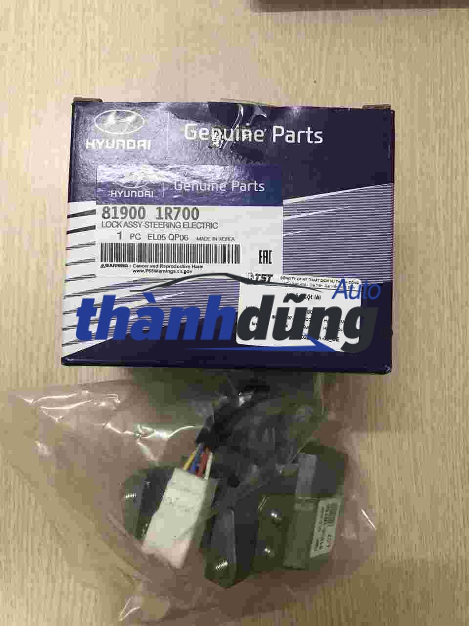 GIÁ ĐỠ KHÓA ĐIỆN HYUNDAI SOLARIS, ACCENT