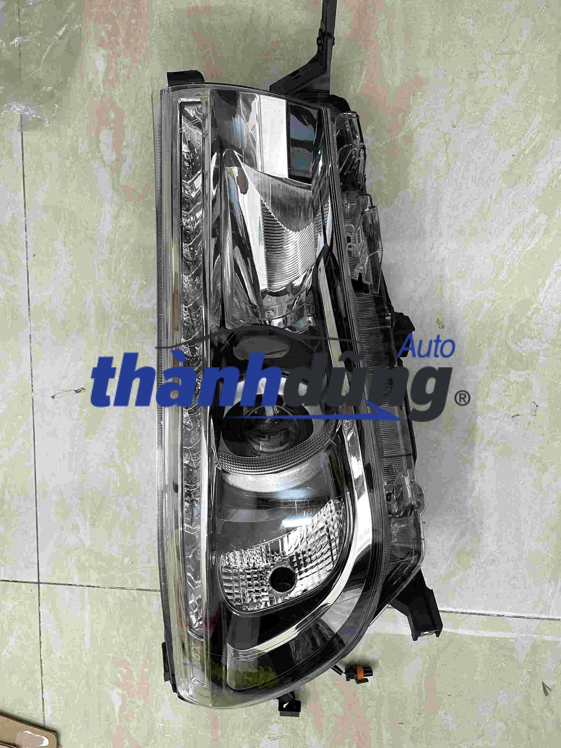 ĐÈN PHA TOYOTA HILUX 2017