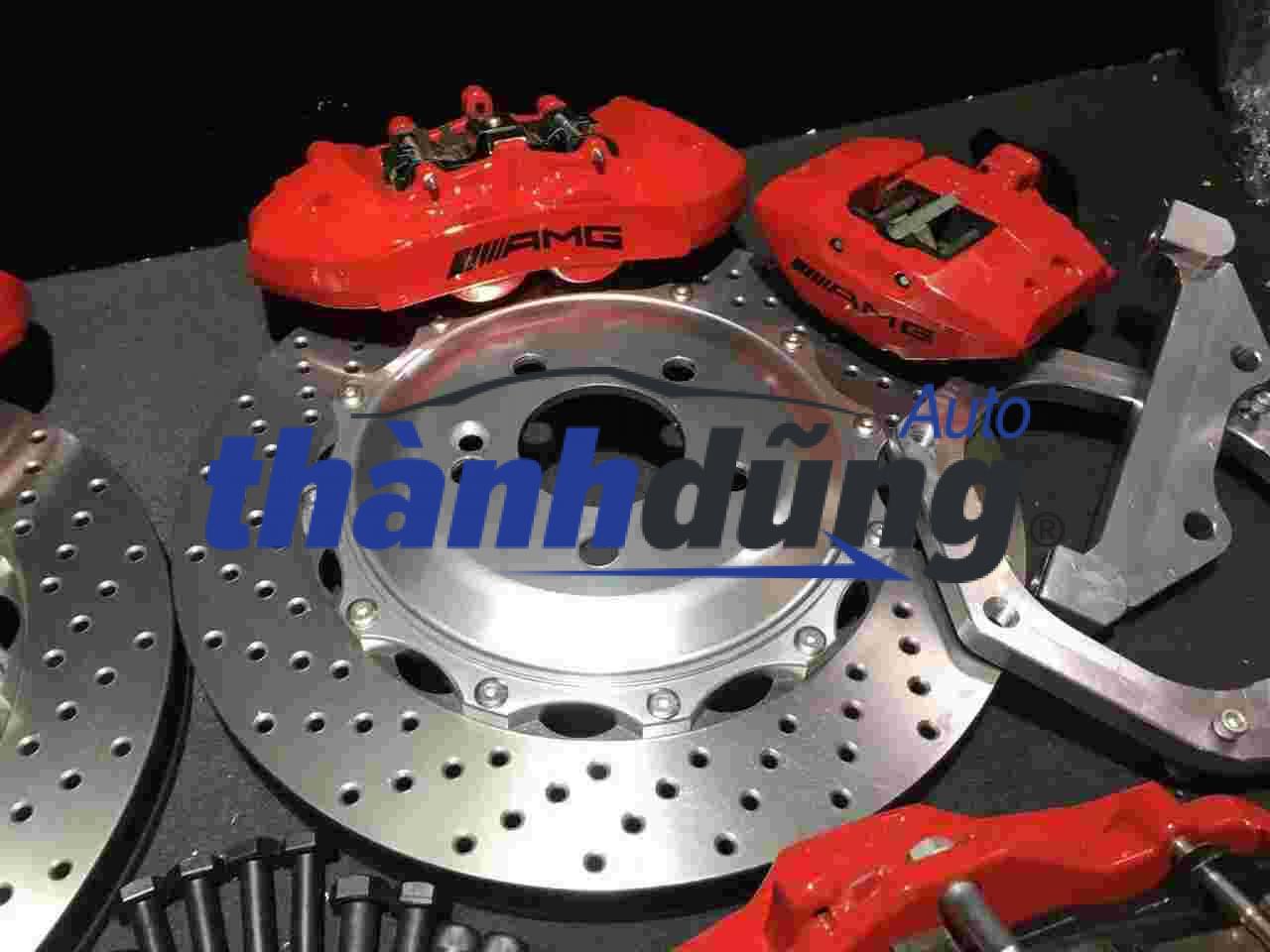 CỤM ĐĨA PHANH MERCEDES E53, E63 AMG