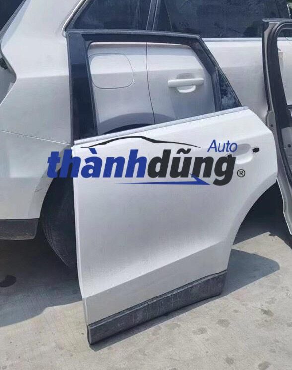CÁNH CỬA AUDI Q5