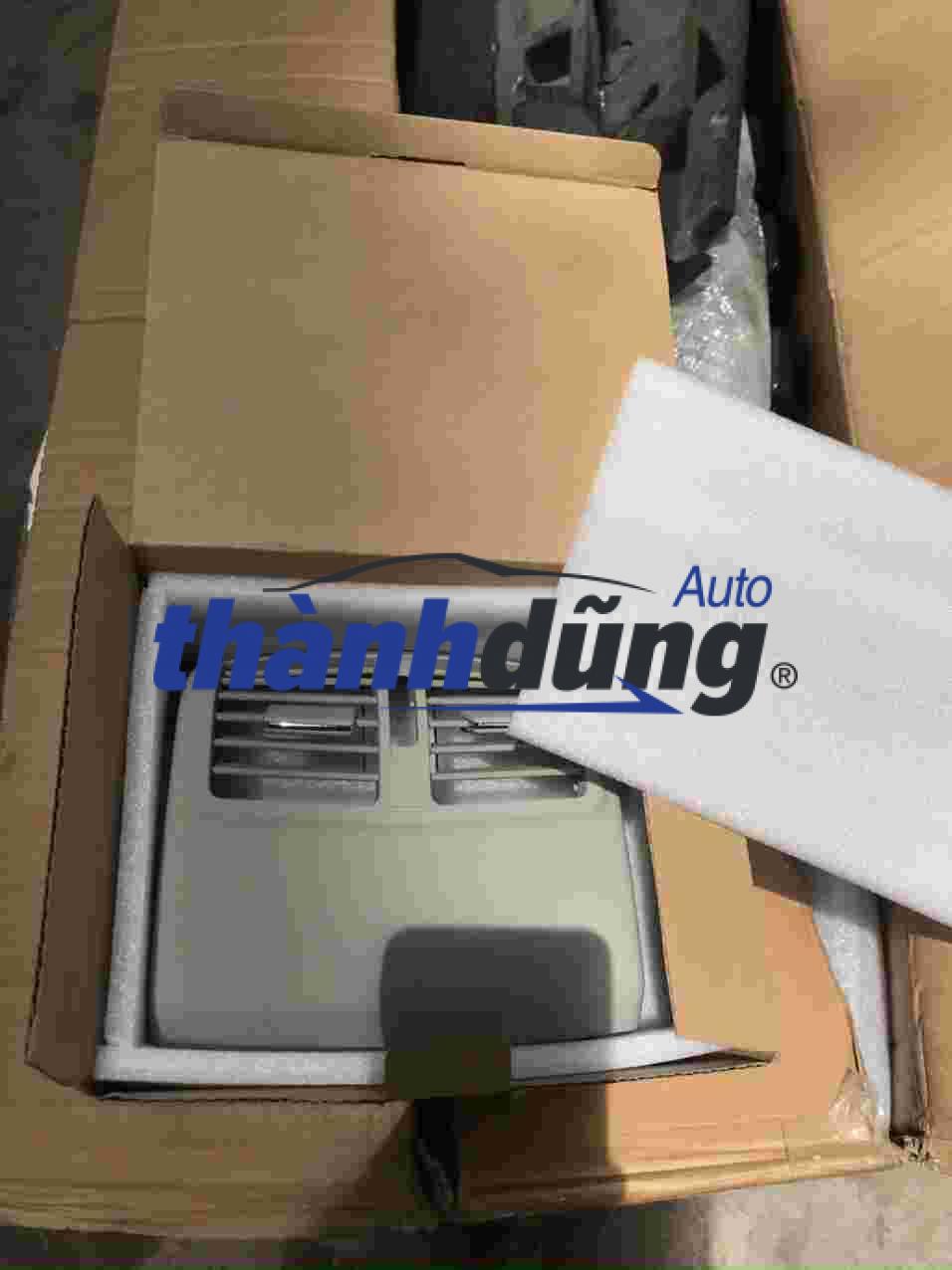 CỬA GIÓ ĐIỀU HÒA MERCEDES C200, C230, C250, C300