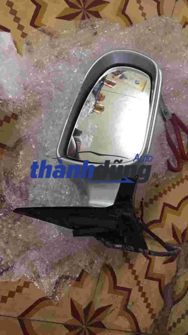 KÍNH CHIẾU HẬU MERCEDES E400, E43, E53