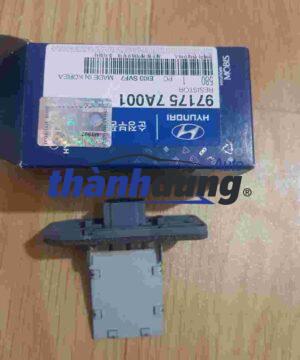 TRỞ QUẠT GIÀN LẠNH HYUNDAI TRAGO, XCIENT