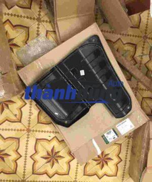 NẮP ĐẬY BÌNH ẮC QUY RANGE ROVER