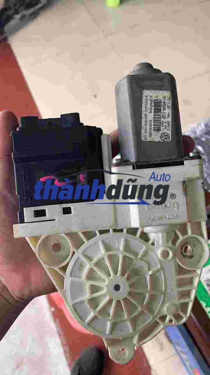 MÔ TƠ LÊN KÍNH VOLKSWAGEN PASSAT