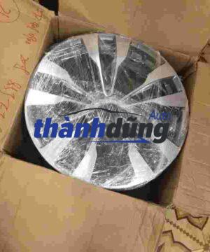 MÂM ĐÚC MERCEDES GLE400