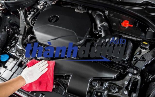 Làm sao để nhận biết chân máy ô tô gặp vấn đề?