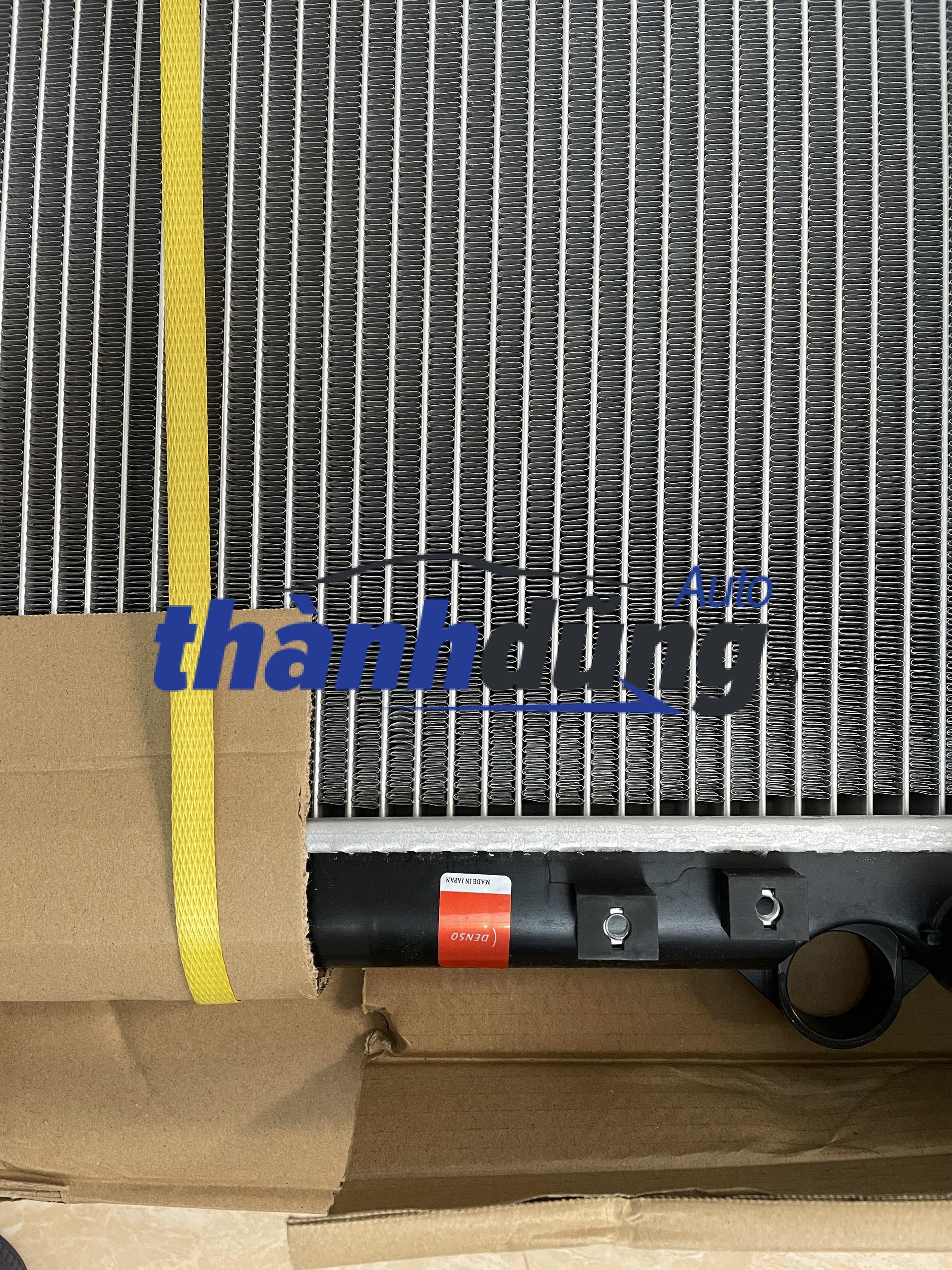 KÉT NƯỚC TOYOTA PRADO CHÍNH HÃNG