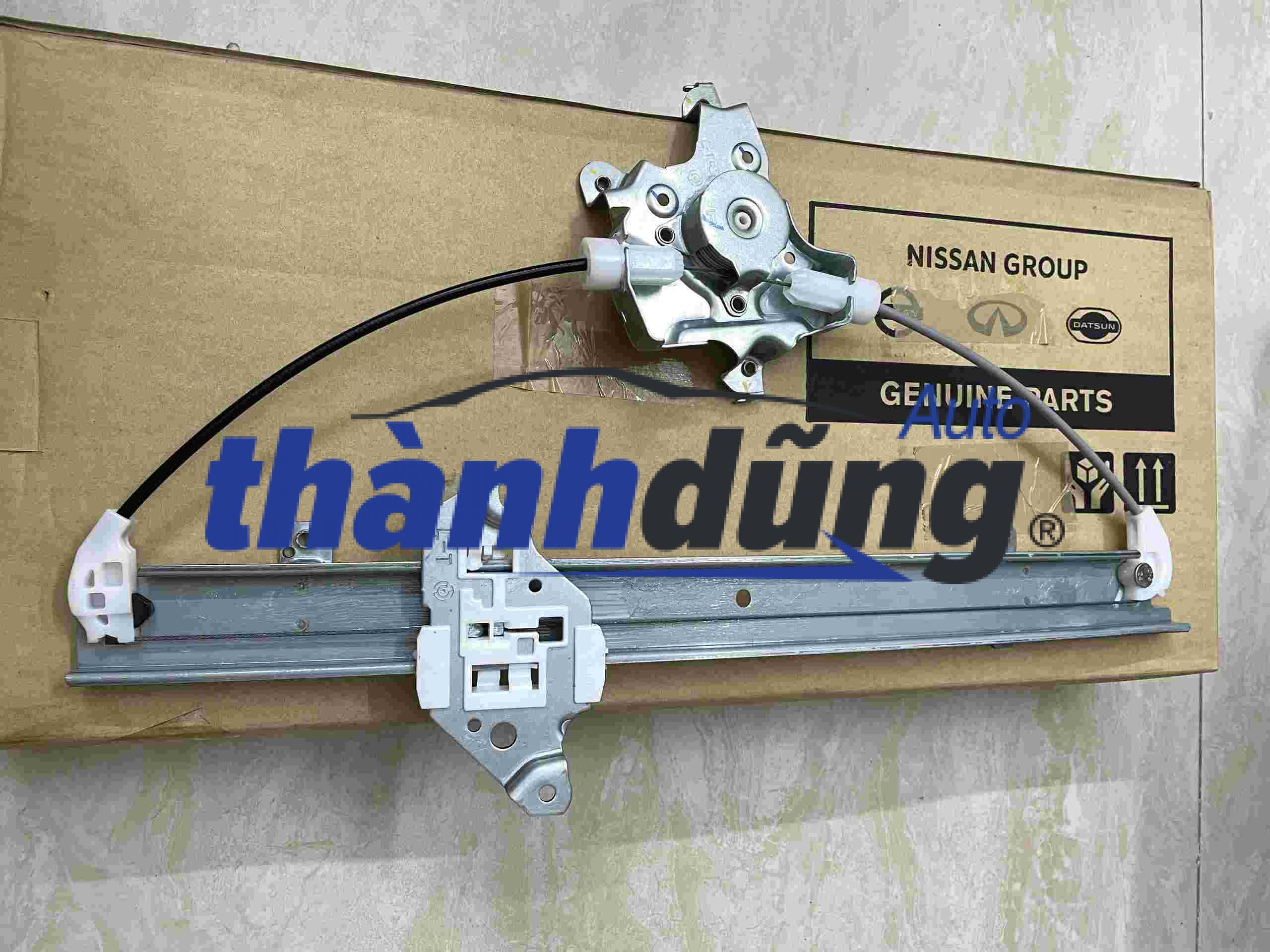 COMPA LÊN XUỐNG KÍNH XTRAIL