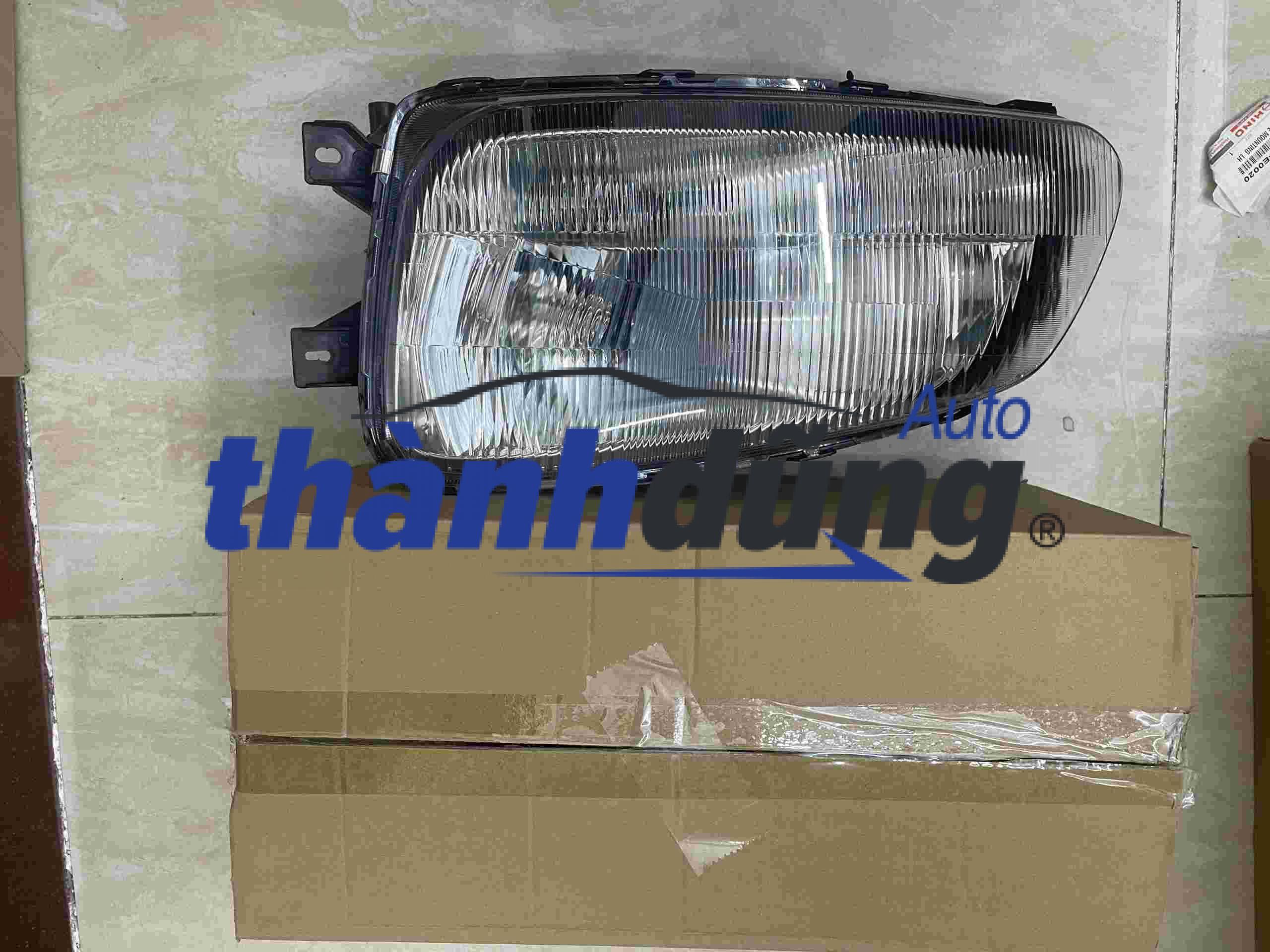 ĐÈN PHA HINO FL, FG, FC